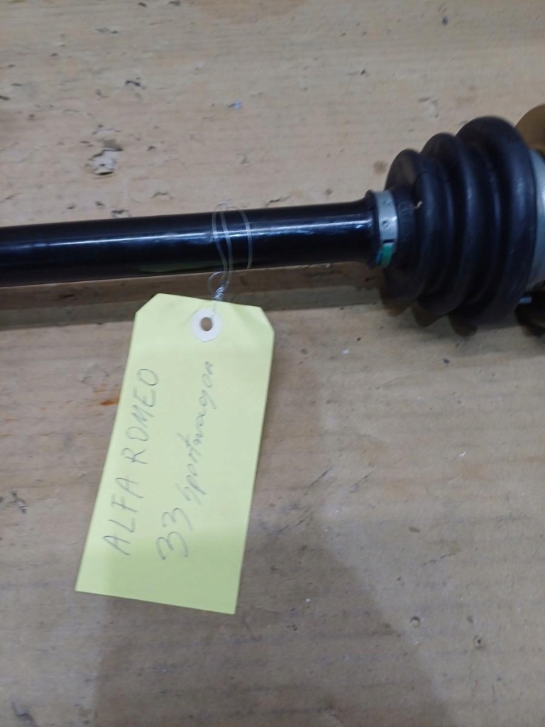 Приводной вал alfa romeo 33 sportwagon 0060504718 Оригинал