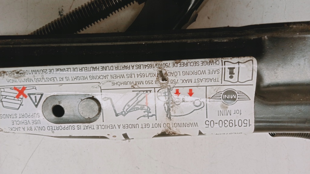 фото №4, Домкрат автомобильный mini one - cooper cabrio r52 150193005