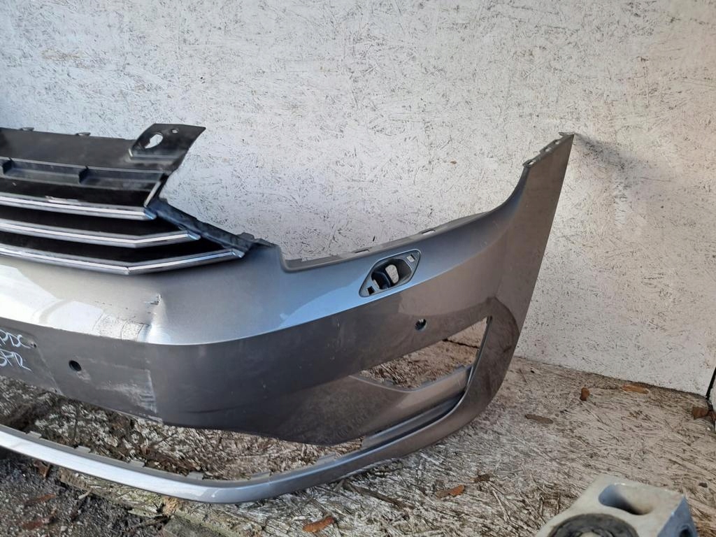 фото №8, Vw golf sportsvan 510807221 бампер перед решётка радиатора