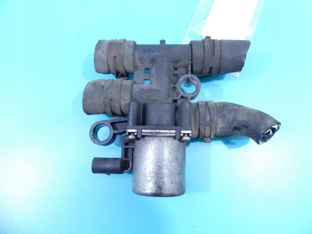 фото №4, Клапан электромагнитный 8e0820036 audi a8 d3