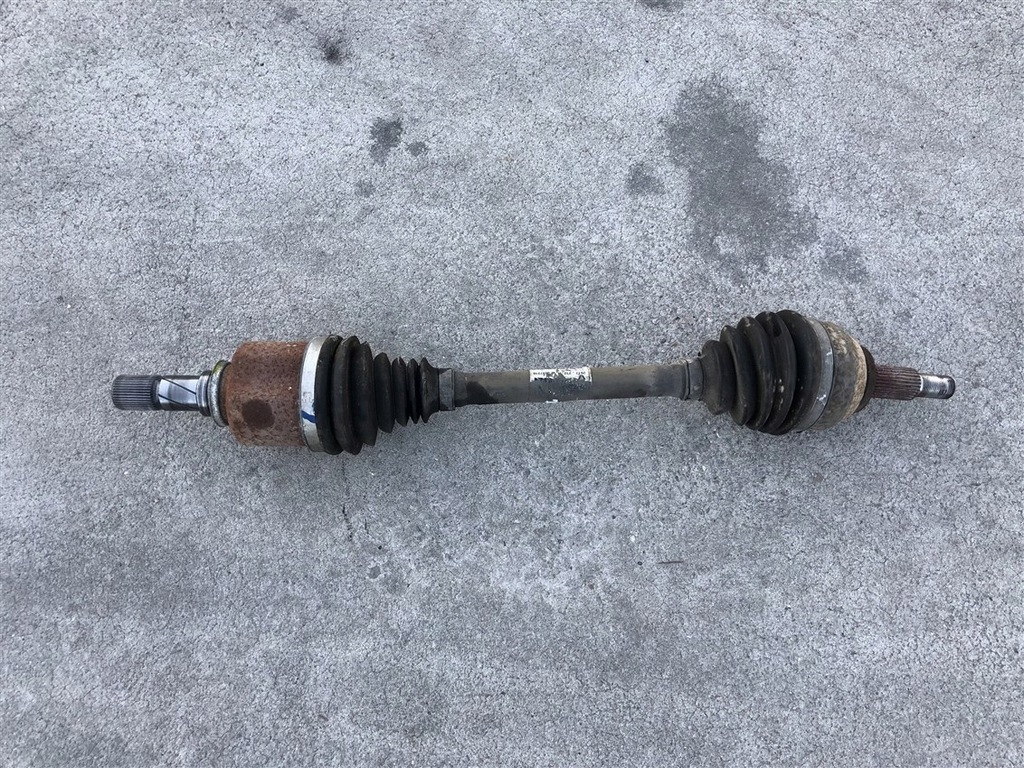 фото №1, Приводной вал левая 1.6 dci renault trafic iii 14-