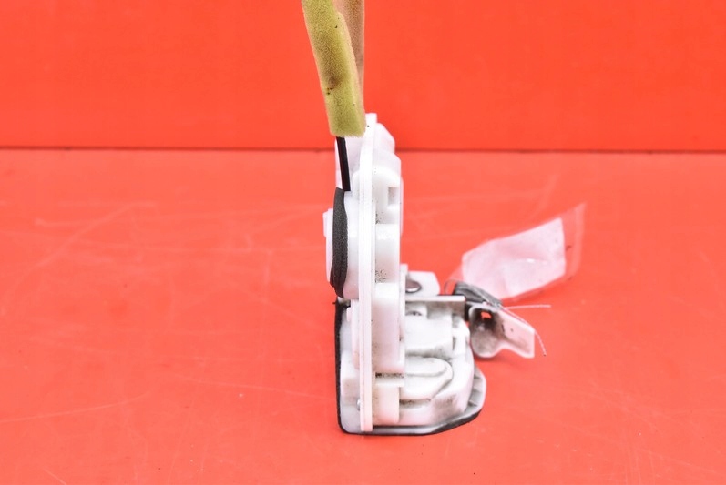 фото №6, Замок двері правий перед передній eu mazda 3 3 iii bm 13-16