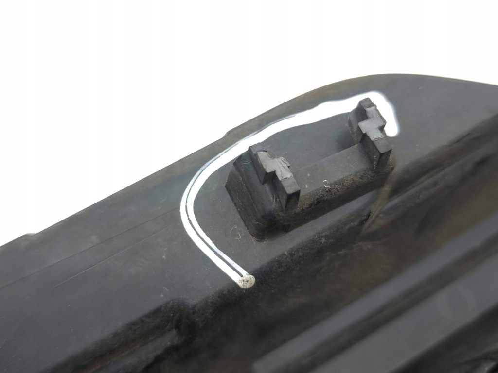 Nissan qashqai 2018 права сторона решітка нижня бампера передній Оригінал