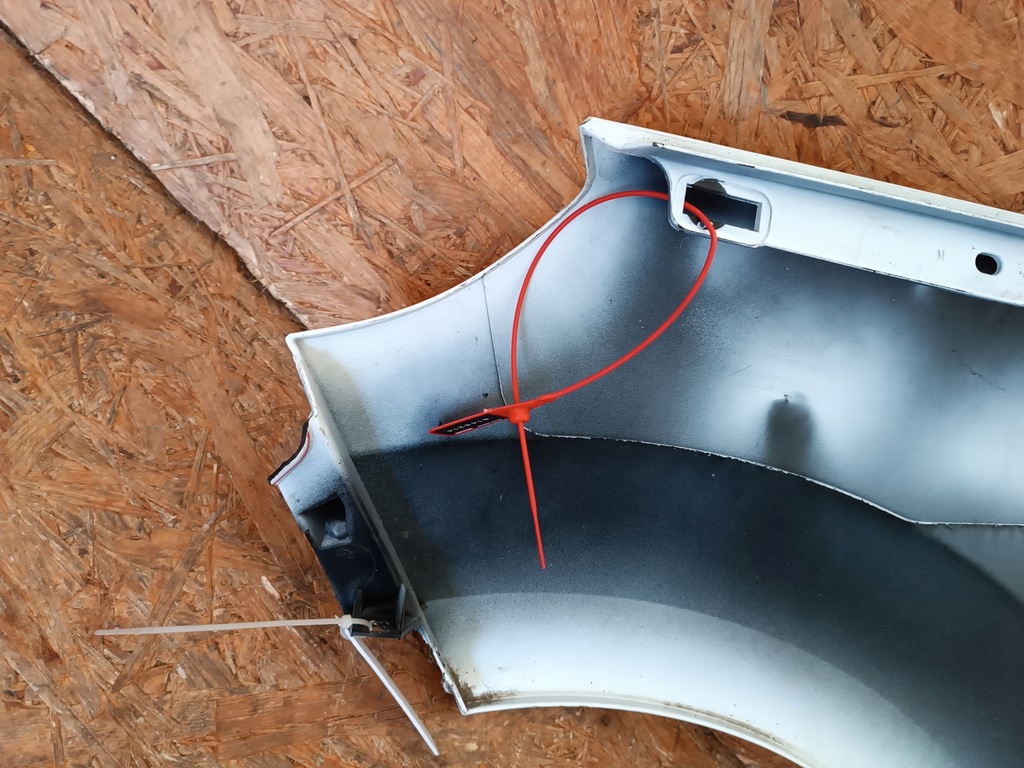 фото №12, Крыло правый перед 8200588325 renault twingo ii 2