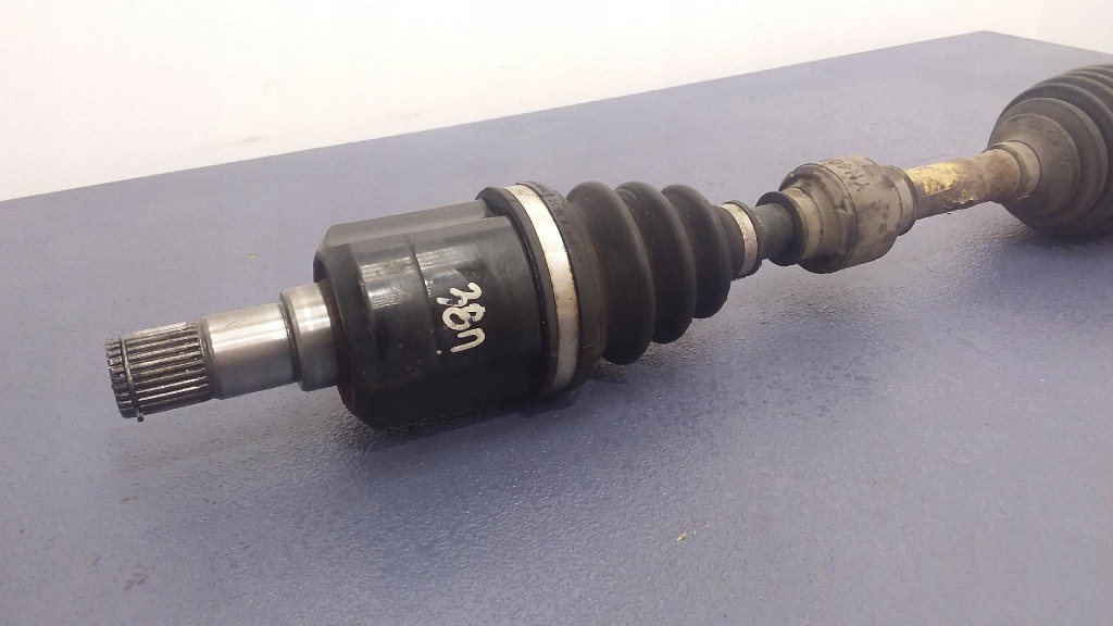 фото №5, Hyundai i40 vf lift 1.7 crdi автоматическая коробка передач приводной вал левая перед 49500-3z600