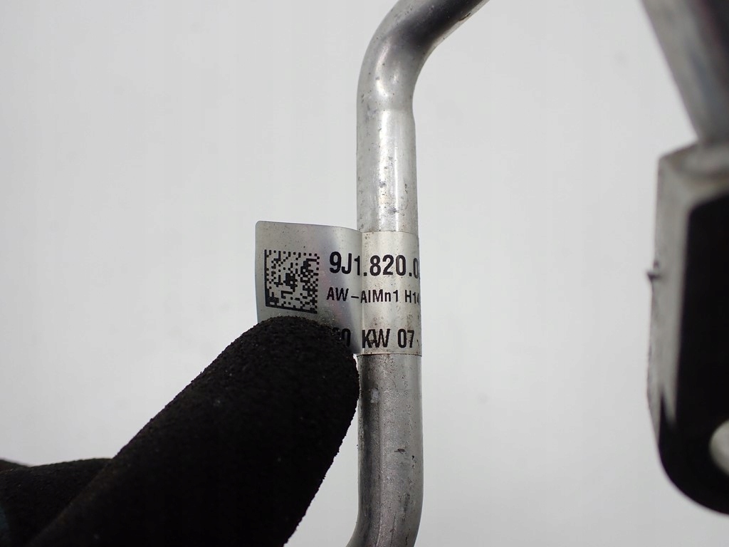 фото №3, Wąż трубка кондиціонера porsche taycan turbo s 20r