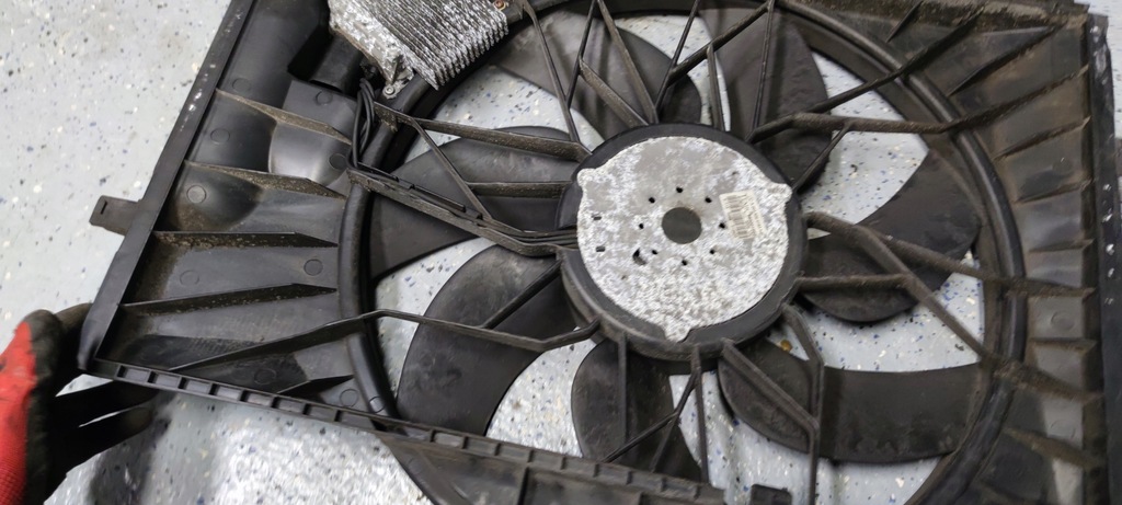 фото №6, Mercedes w203 вентилятор радиатора