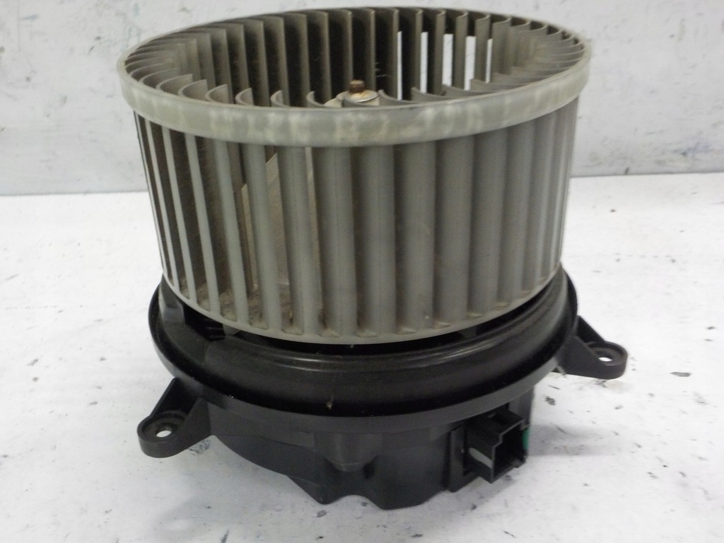 фото №1, Actros mp4 вентилятор вентилятор отопителя