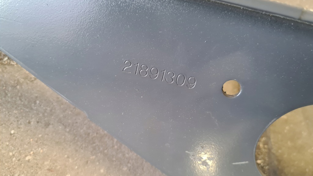 фото №5, Volvo fh 4 подножка лестница przy akumulatorach