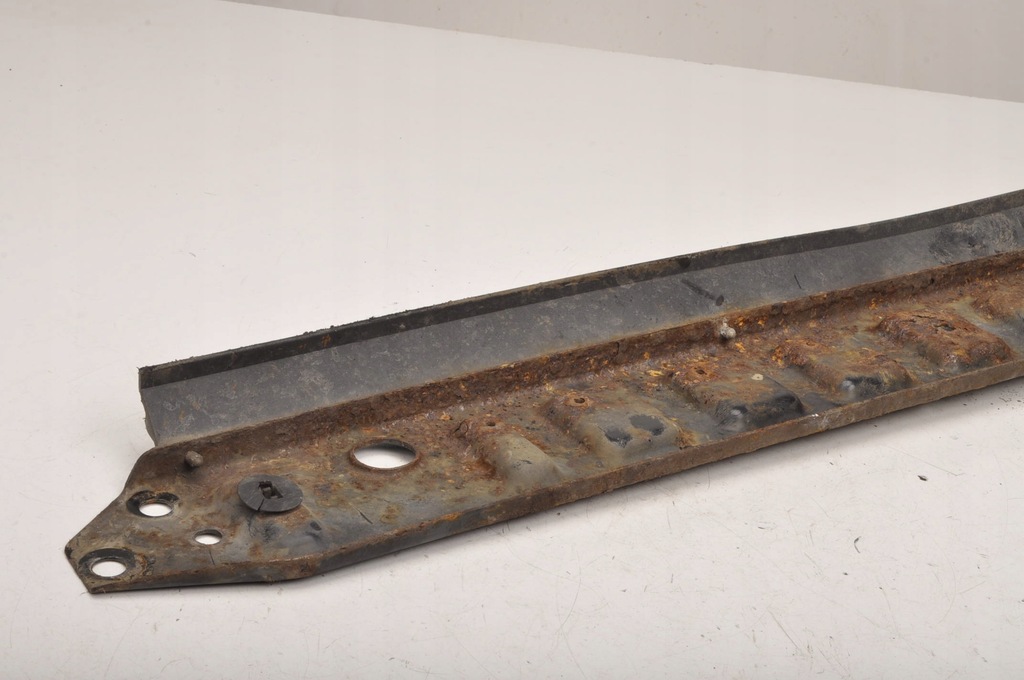 фото №6, Volvo v70 iii xc70 нижня балка радіатор 31274615