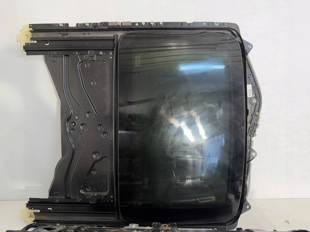 фото №1, Люк bmw 5 f10 sedan eu