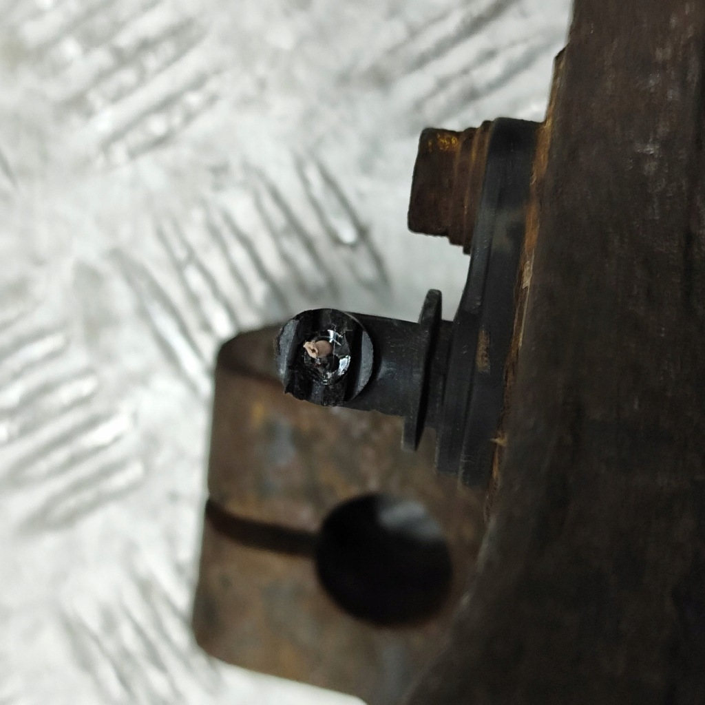 фото №9, Hyundai h-1, starex, satellite 2011 правая сторона ступица колеса передний