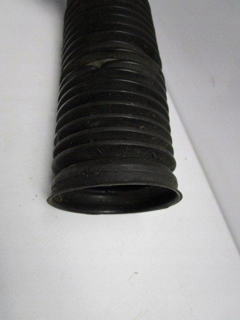 фото №3, Passat b6 защита амортизатора перед 1.9 tdi kombi 5d