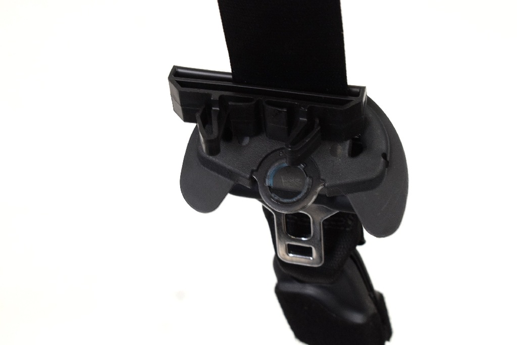 фото №5, Maserati levante 3.0 d 4wd 2017 rhd передній лівий pas безпеки