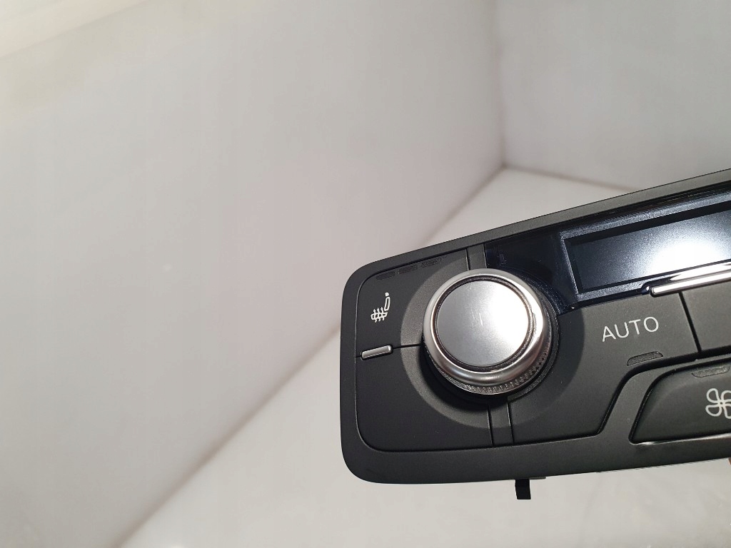 фото №10, Audi a6 c7 a7 2014r панель кондиционера задняя с подогревом сиденья 4g0919158n