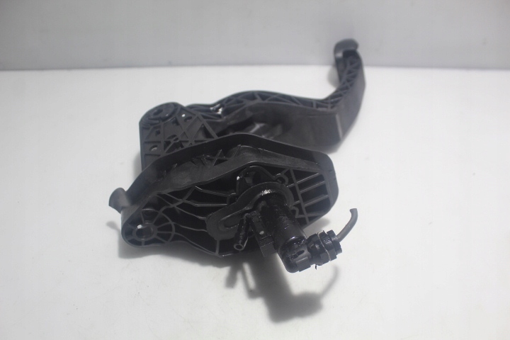 фото №2, Педаль сцепления skoda rapid ii lift 1.0tsi