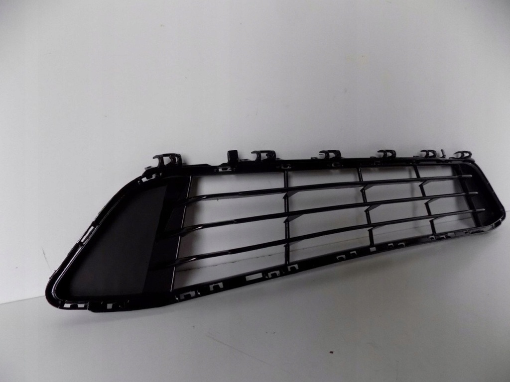 фото №6, Bmw x1 f48/f49 решітка бампера середня - 3981