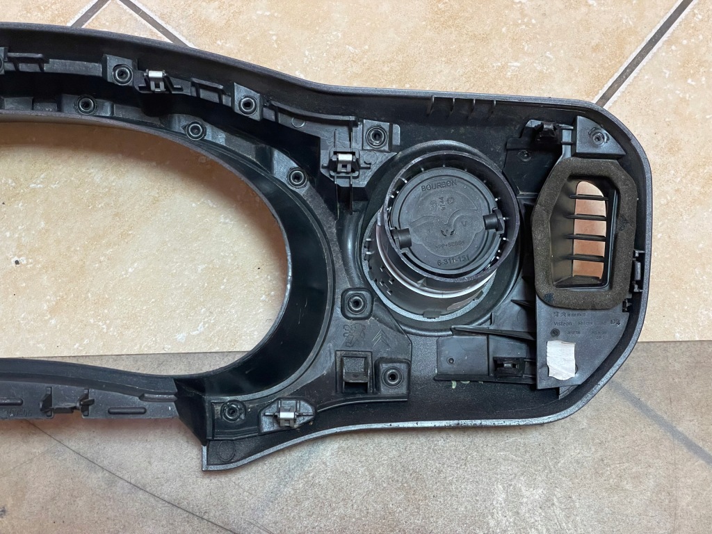 фото №4, Рамка спідометра peugeot partner ii 2008 9680897477