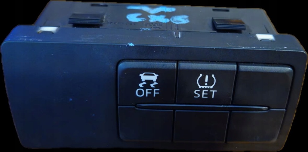 фото №1, Mazda перемикач панель tcs gjr966170a