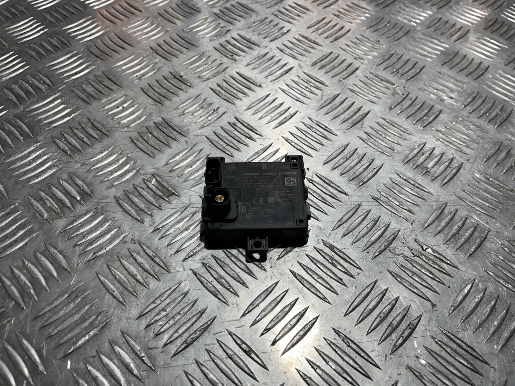 фото №1, Радар перед distronic renault austral 22-