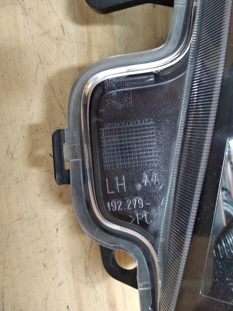 фото №6, Vw scirocco iii 1k8 лампа поворотник ліва hella 192.279-17 eur.