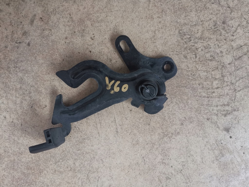 фото №1, Volvo v60 s60 - засувка зачіп замок капот кришки