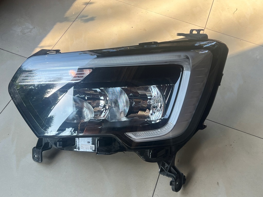 фото №6, Лампа перед левая led renault master 4