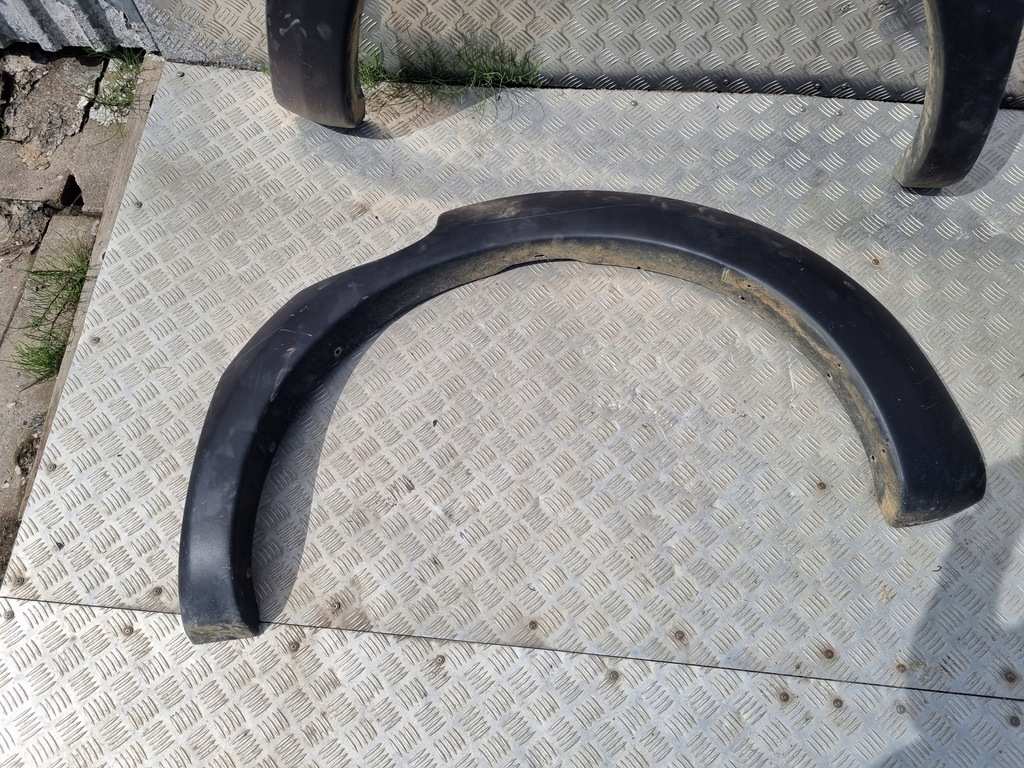 фото №9, Ranger 3 18 rok молдинг крыла задняя