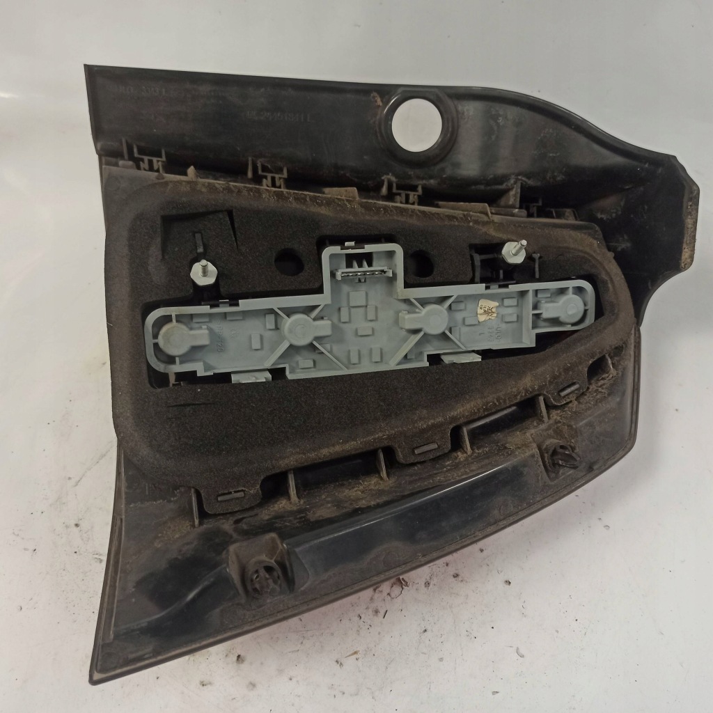 фото №15, Opel zafira b лампа левый задняя оригинал 24451841