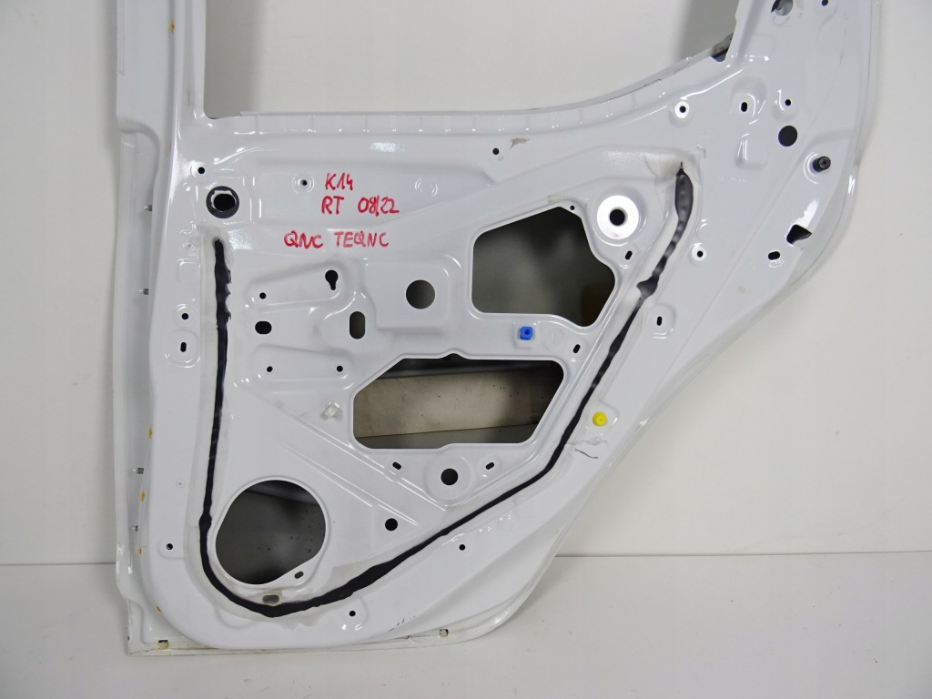 фото №12, Micra k14 дверь правое задняя qnc teqnc белый