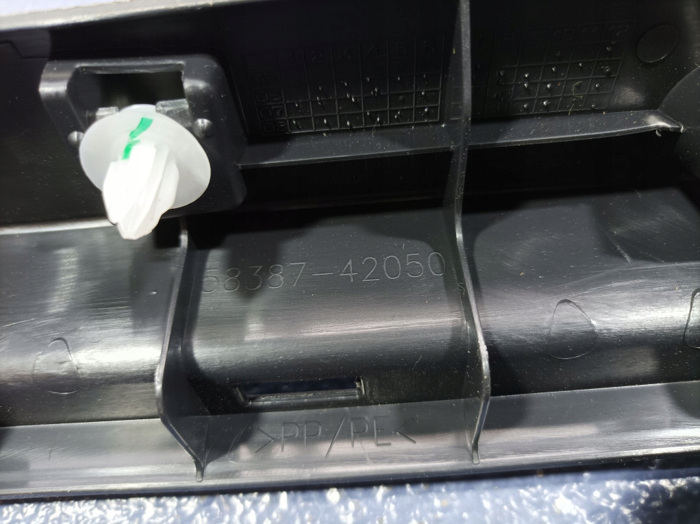 фото №5, Toyota rav4 iii lift 10-13 накладка поріг поріг багажника 58387-42050