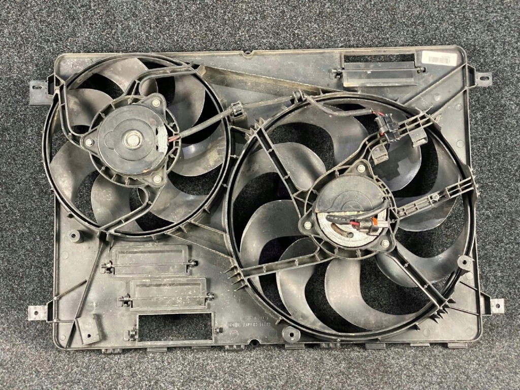 фото №1, Volvo s60 ii v60 10- вентилятор радиатора 8240547