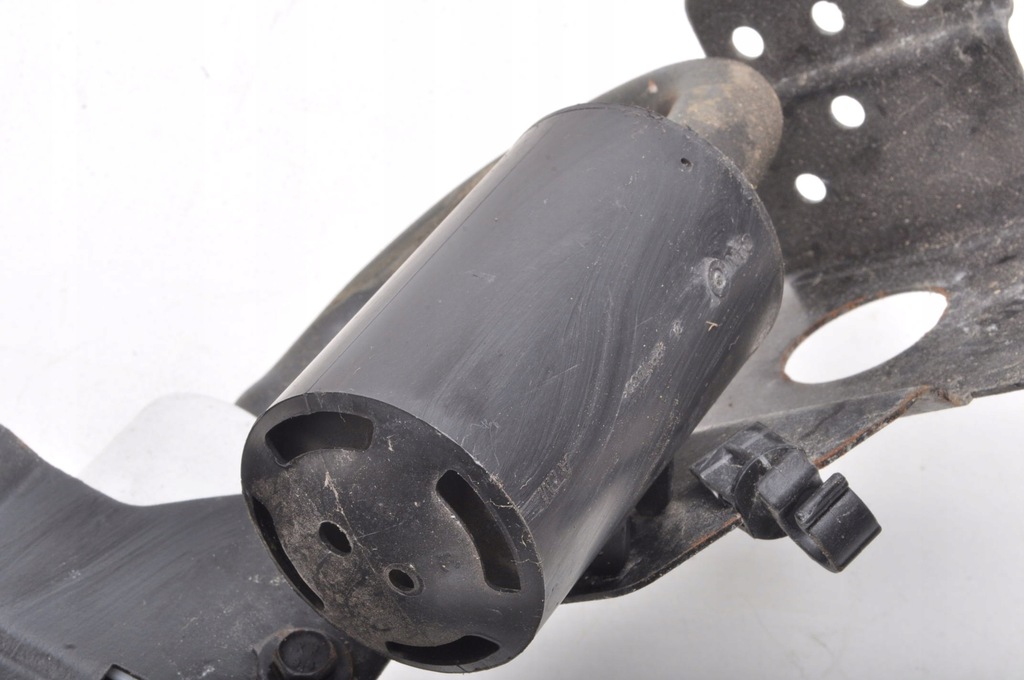 фото №9, Aston martin db11 4.0 фильтр угольный hy53-9e857-bc