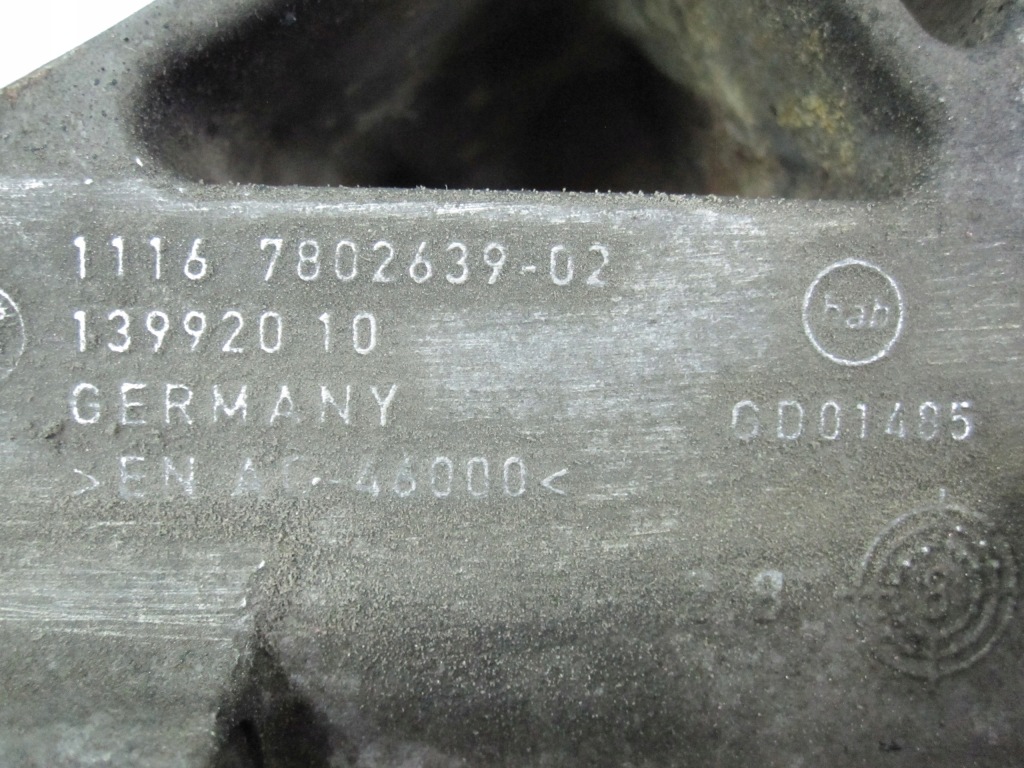 Bmw 3 5 2.0 d 177km 10r 158tys кронштейн генератора 7802639 в Украине