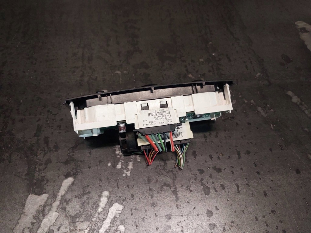 фото №5, Панель кондиционера skoda fabia mk2 5j 5j0820045b