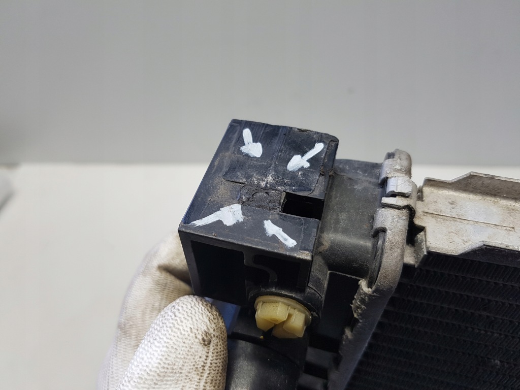 Mokka x 1.4t радіатор води рідина рідина Доставка