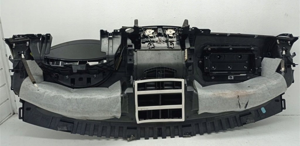 фото №9, Панель приладів приладова консоль панель приладів бардачок коричневий vw touareg 7l