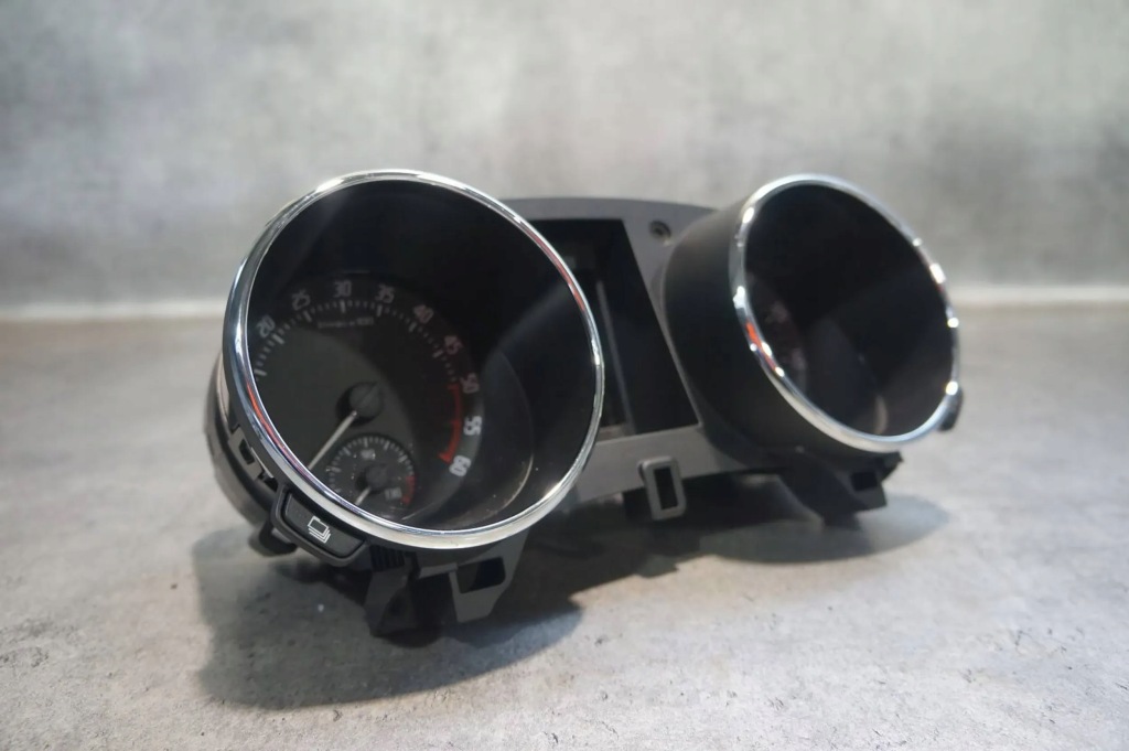 фото №1, Счетчик приборы спидометр skoda yeti 2.0 tdi 5l 5l0920940t