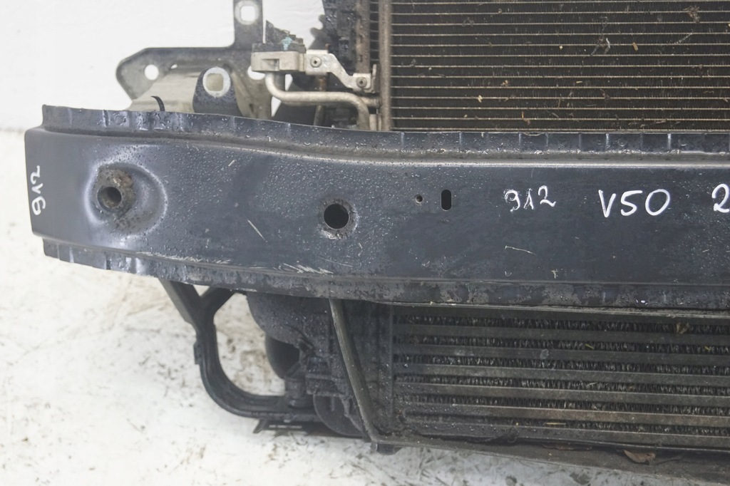 фото №7, Pas передній радіатор volvo v50 2.0d