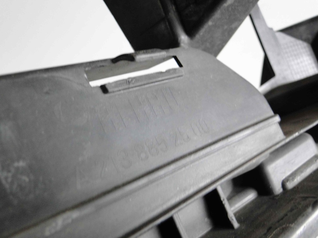 фото №7, Mercedes e klasa 238 рама нижня підсилювач amg