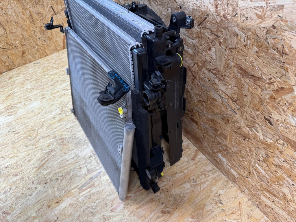 Купити Ремінь передній балка комплект радіатор toyota land cruiser j150 2.8d рестайлінг  17-