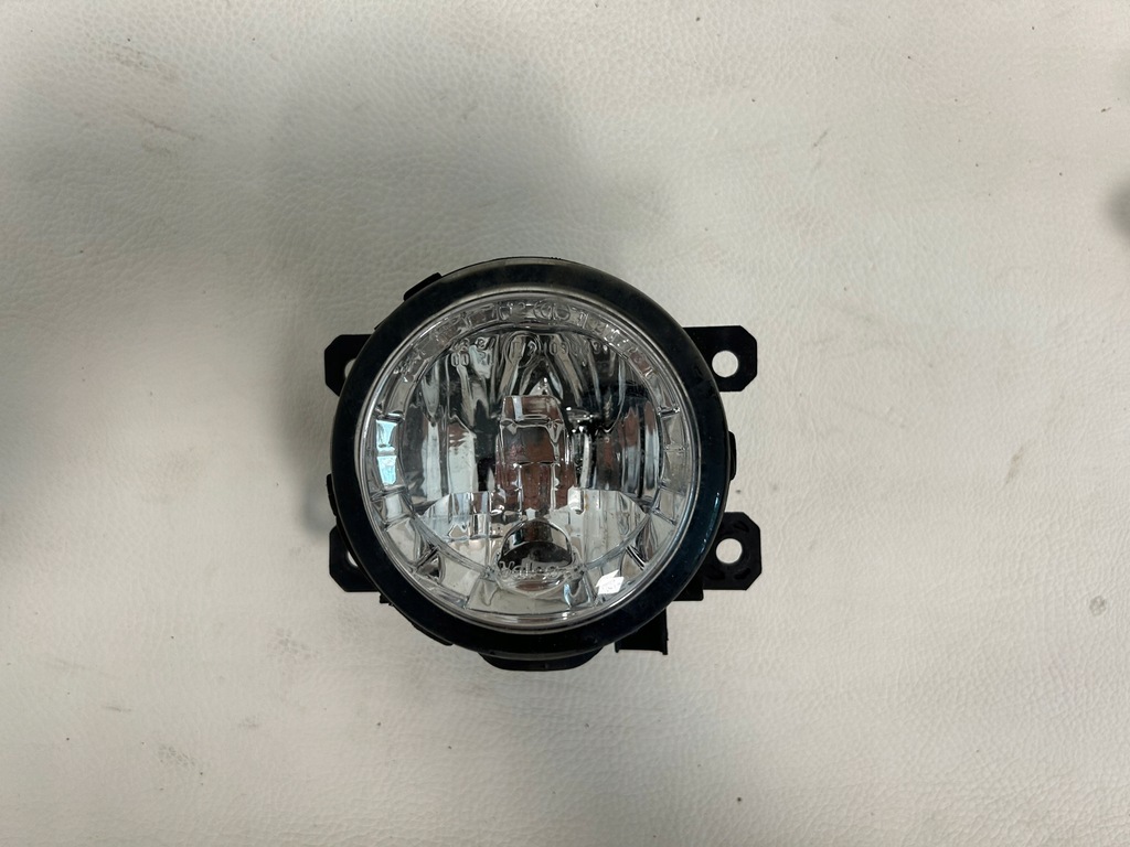 фото №1, Subaru xv levorg протитуманна фара лівий правий 89207244