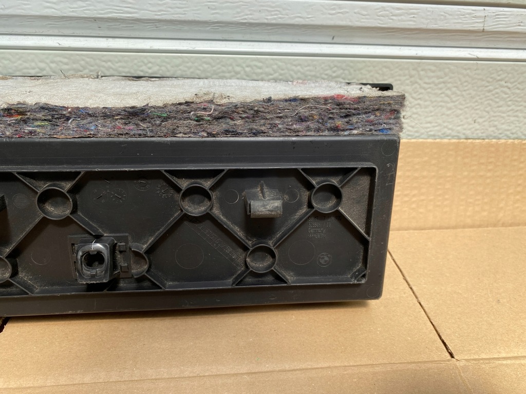 фото №9, Bmw 5 e61 бардачок багажника левый чёрный защита