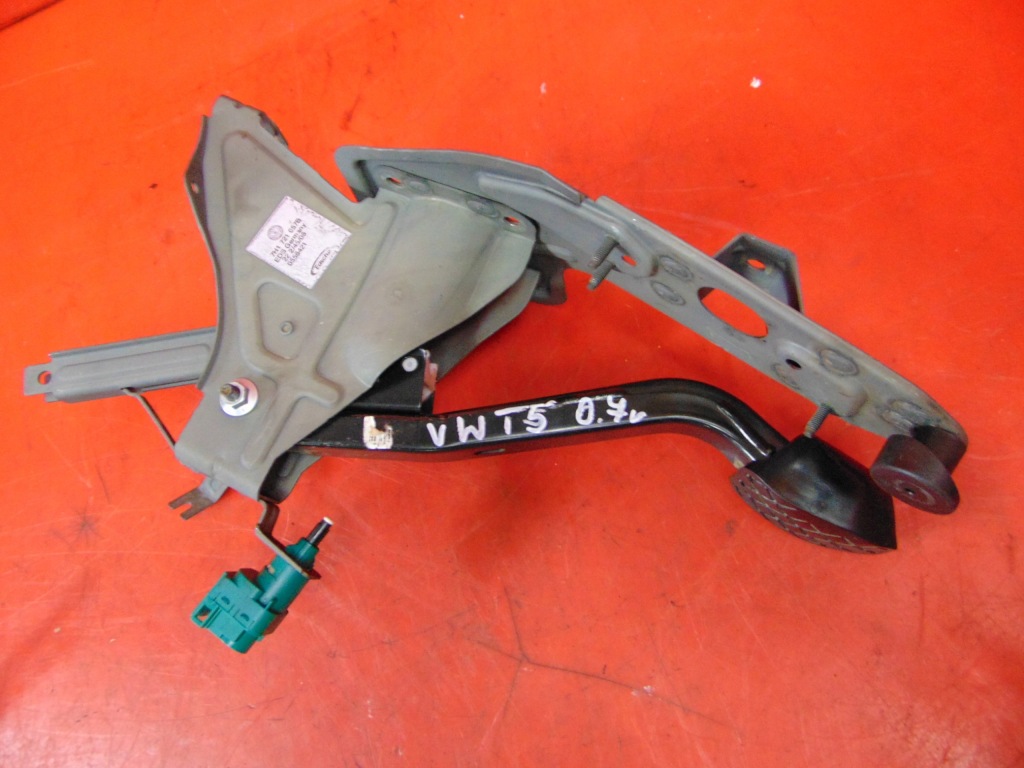 фото №1, Vw transporter t5 педаль гальма 7h1721057b