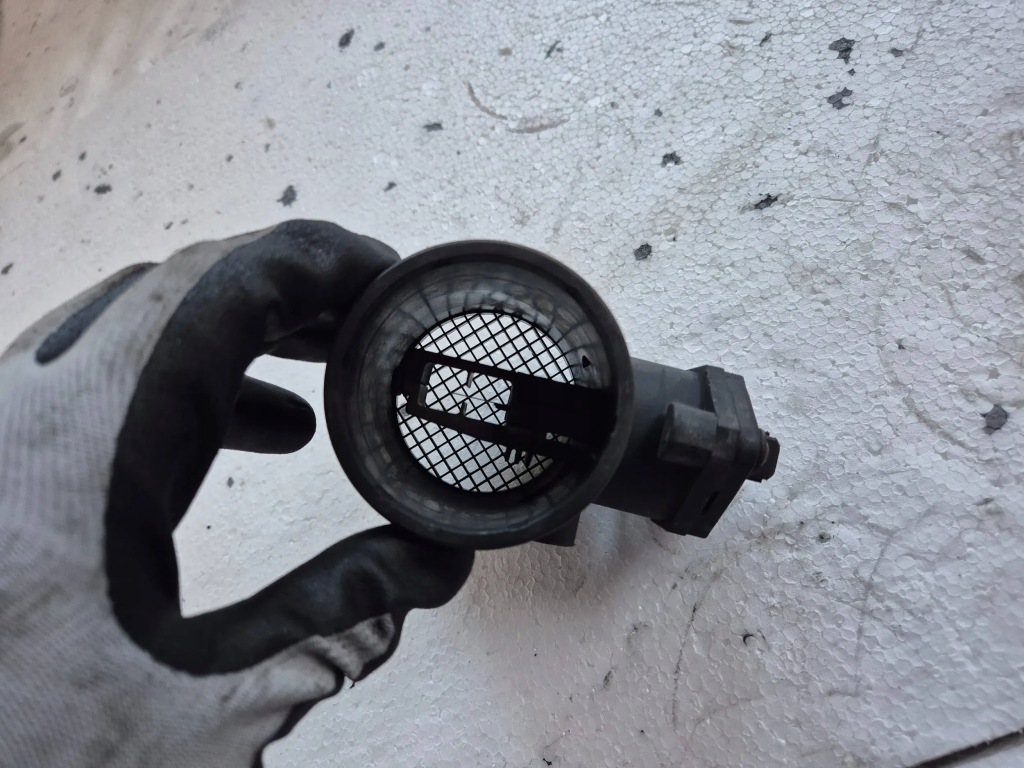 фото №2, Расходомер bosch 0280217111 alfa romeo 145 146 1.6