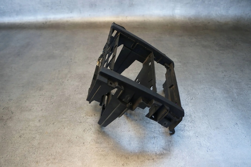 фото №2, Рамка консолі радіо vw golf 4 iv bora - 1j1858071e