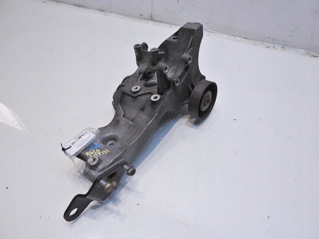 Кронштейн основание генератора audi a6 c6 2.0 tfsi с Разборки