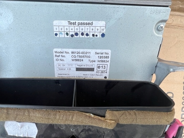 фото №3, Toyota yaris ii радио заводской cd eu