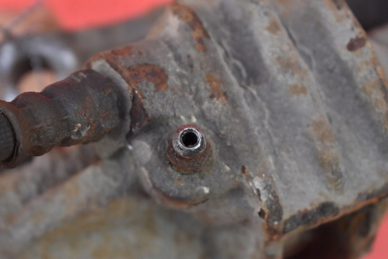 фото №8, Супорт правий перед peugeot 206+ plus 1.1 8v 11r