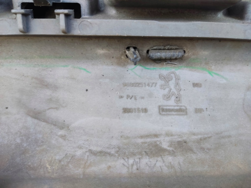 Бампер задний peugeot 207 sw outdoor универсал pdc Недорого